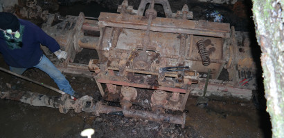 Rohr wird freigelegt