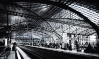 Helmut May - Bahnhof Helmut May - Bahnhof
