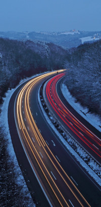 17 Jürgen Uhl - Lichtspuren