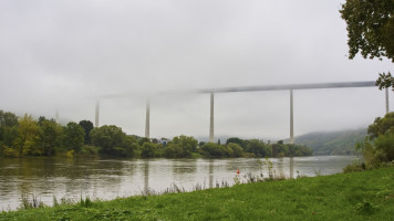 hochmoselbruecke imnebel