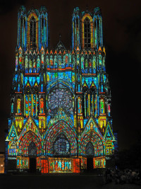 gothische Pracht in Farben        