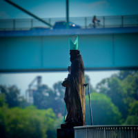 Statue St. Nikolaus Statue St. Nikolaus