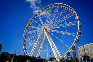 Riesenrad am Rheiauhafen