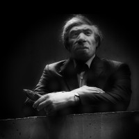 HM Homo neanderthalensis