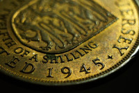 Britische M&uuml;nze 1945