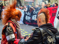 Nazis raus ! Nazis raus !