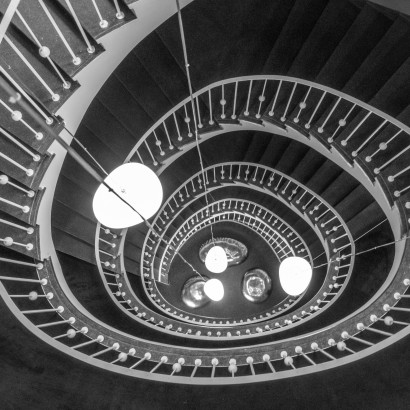 Unf&ouml;rmig wie ein Stein