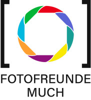 2024 11 v7w logo fotofreunde dunkel mit text unten 2024 11 v7w logo fotofreunde dunkel mit text unten